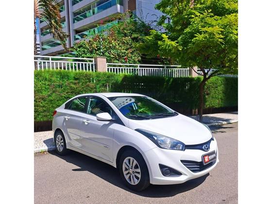 HYUNDAI HB20S 1.6 COMFORT PLUS 16V FLEX 4P MANUAL